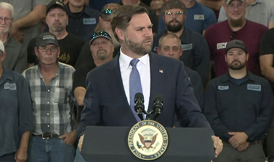 JD Vance Visits Wisconsin to Promote Trump’s “One Big Beautiful Bill” at Mid-City Steel
